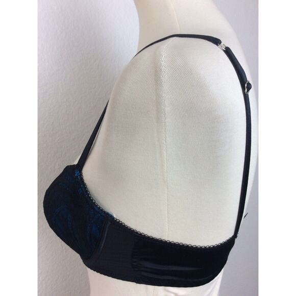 Frederick's of Hollywood Lingerie Bra Lace Satin - Picture 5 of 9